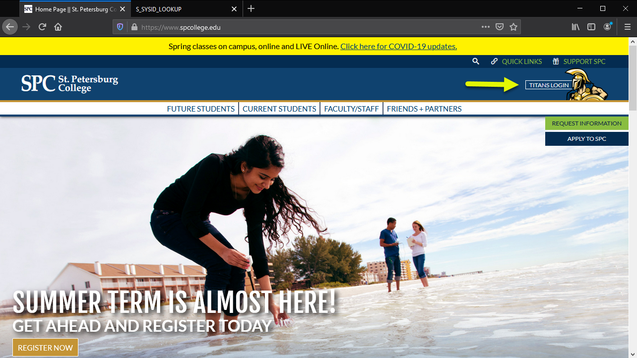 Students enjoying a beach day at St. Petersburg College.